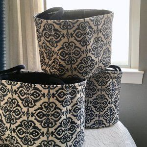 Blue and White Design Storage Container Set of 3